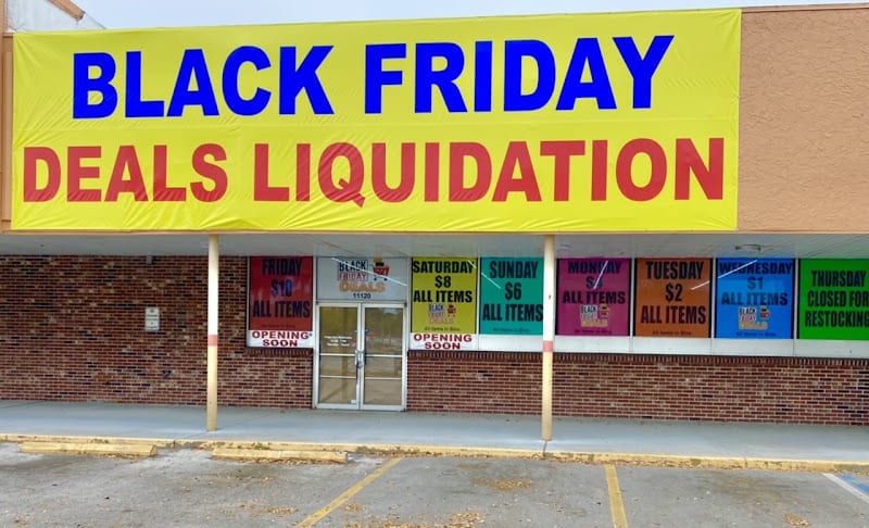 Black Friday Deals FL Discount store at 11120 US Hwy 41 S