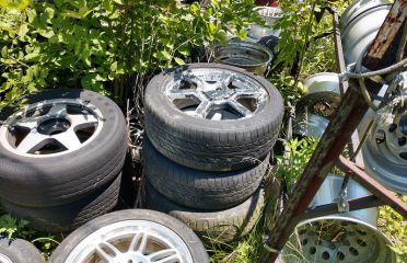 Wizard's Auto Salvage Car stereo store at 2667 Old Madisonville Rd