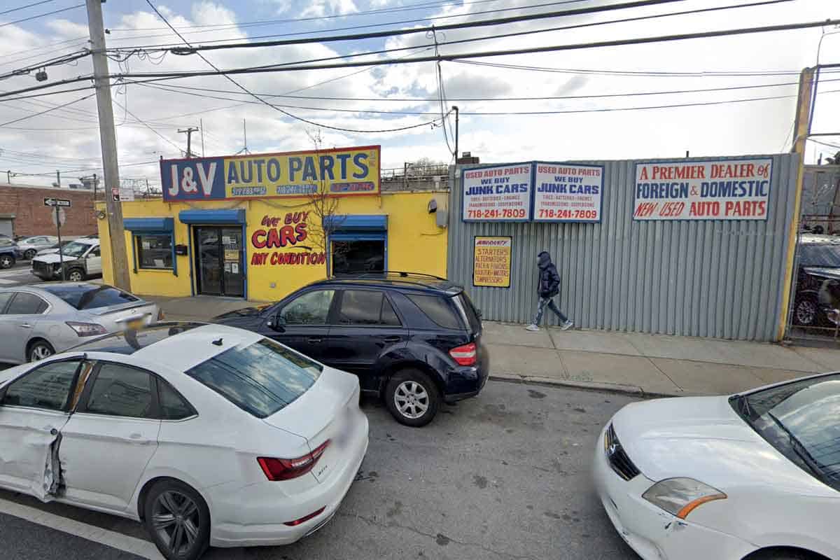 Picture of J & V Auto Parts at 519 E 83rd St, Brooklyn, NY 11236